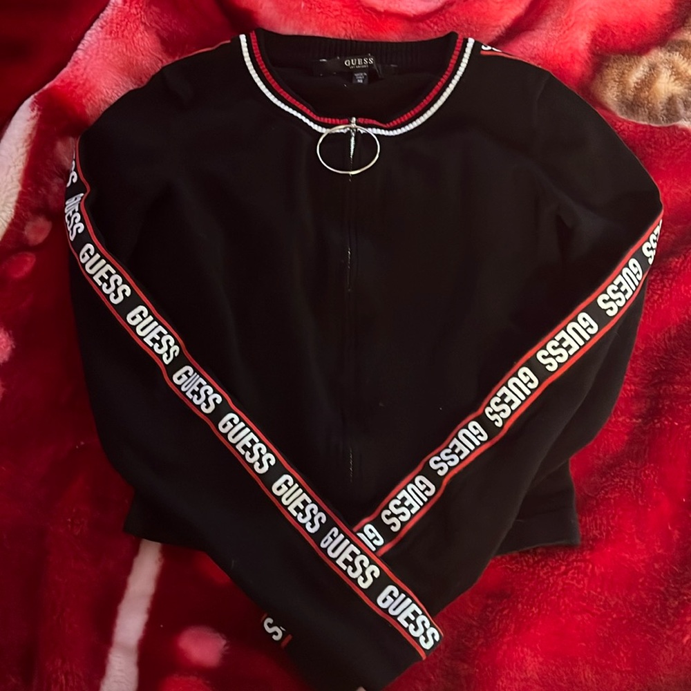 GUESS long sleeve/sweater